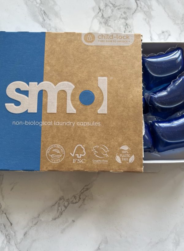 Plastic Free July swap: Smol laundry capsules review